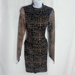 Blanc ladies Long Sleeve Patterned Dress size medium